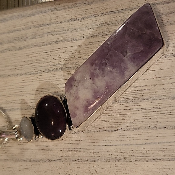 Lepidolite, Moonstone, & Amethyst Pendant - NWOT - Picture 6 of 6